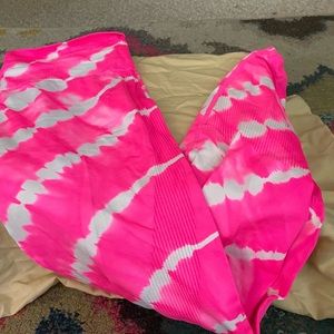 Hot Pink tie-dye stripe Victoria’s Secret PINK yoga pants